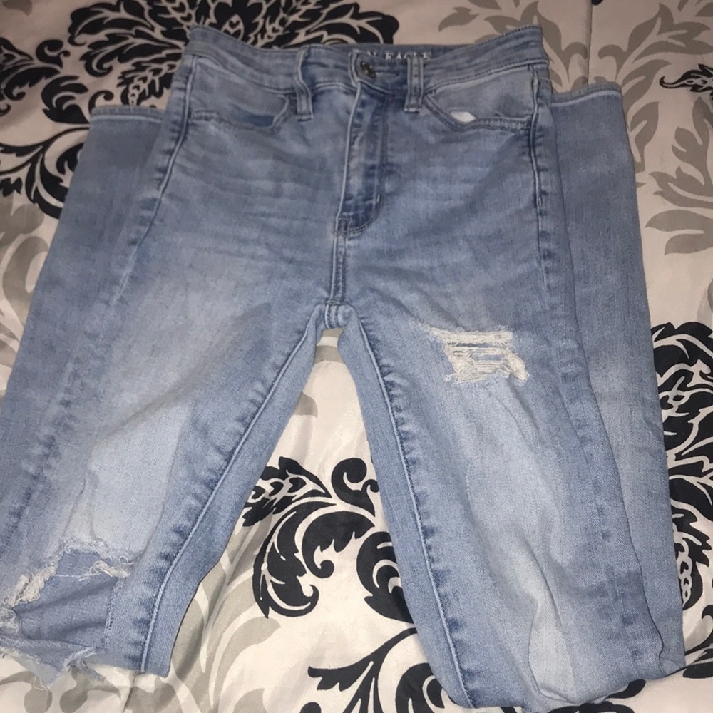 ripped American Eagle super high rise jeggings